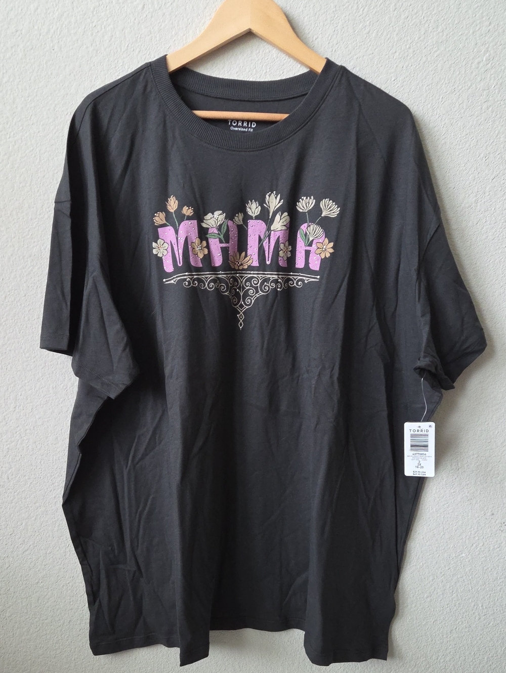 Torrid Black 'MAMA' Floral Graphic Tee W/Rhinestons Women's Plus Size 2X 18-20